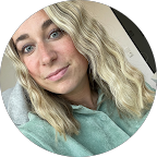 Yanina Rezension